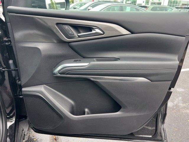 Used 2026 Chevrolet Traverse LT AWD/4WD image 33