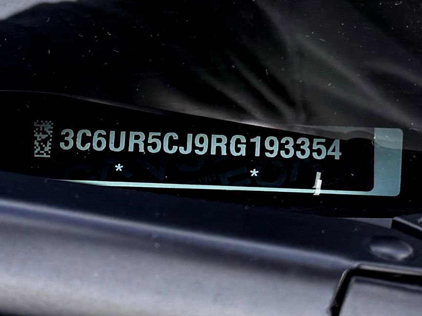 Used 2024 RAM 2500 Tradesman w/ Chrome Appearance Group image 30