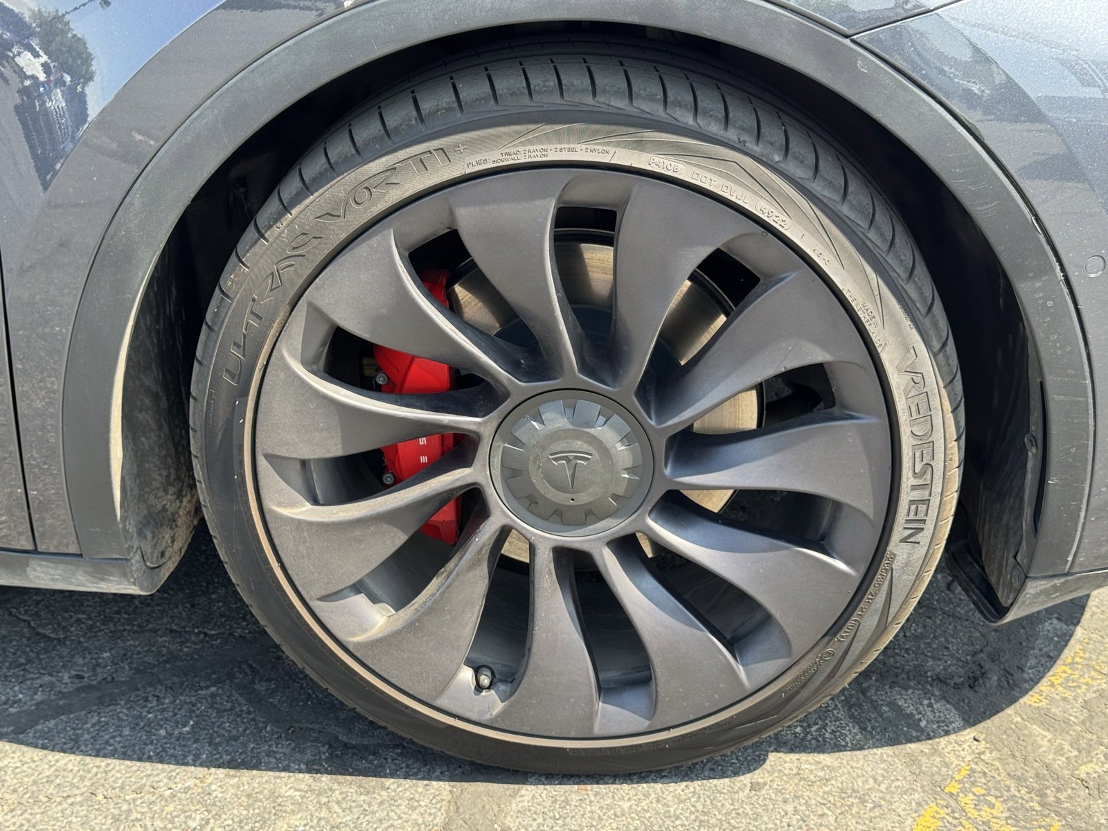 Used 2021 Tesla Model Y Performance image 4