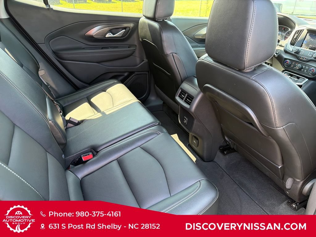 Used 2024 GMC Terrain SLT AWD/4WD image 37