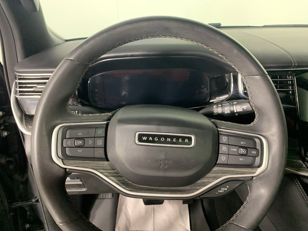 Used 2022 Jeep Wagoneer Series III w/ Premium Group I image 22