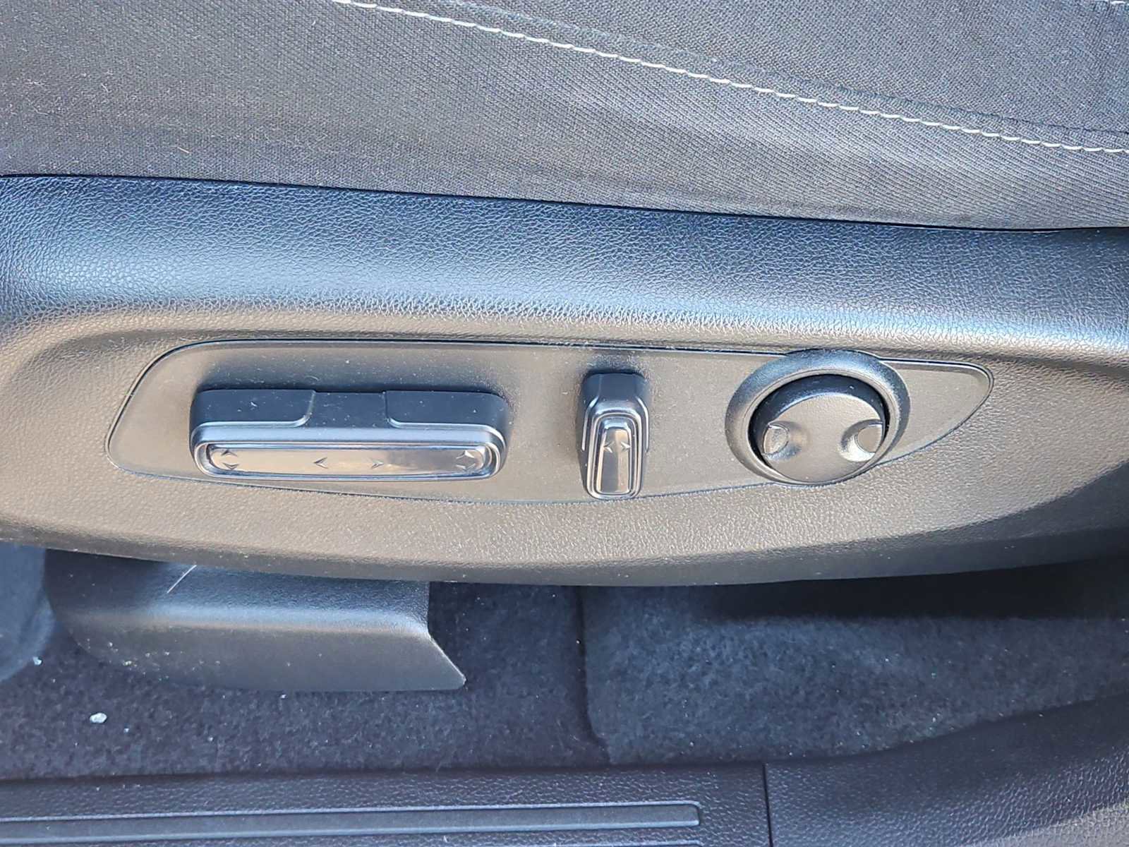 Certified 2024 Honda CR-V EX image 21