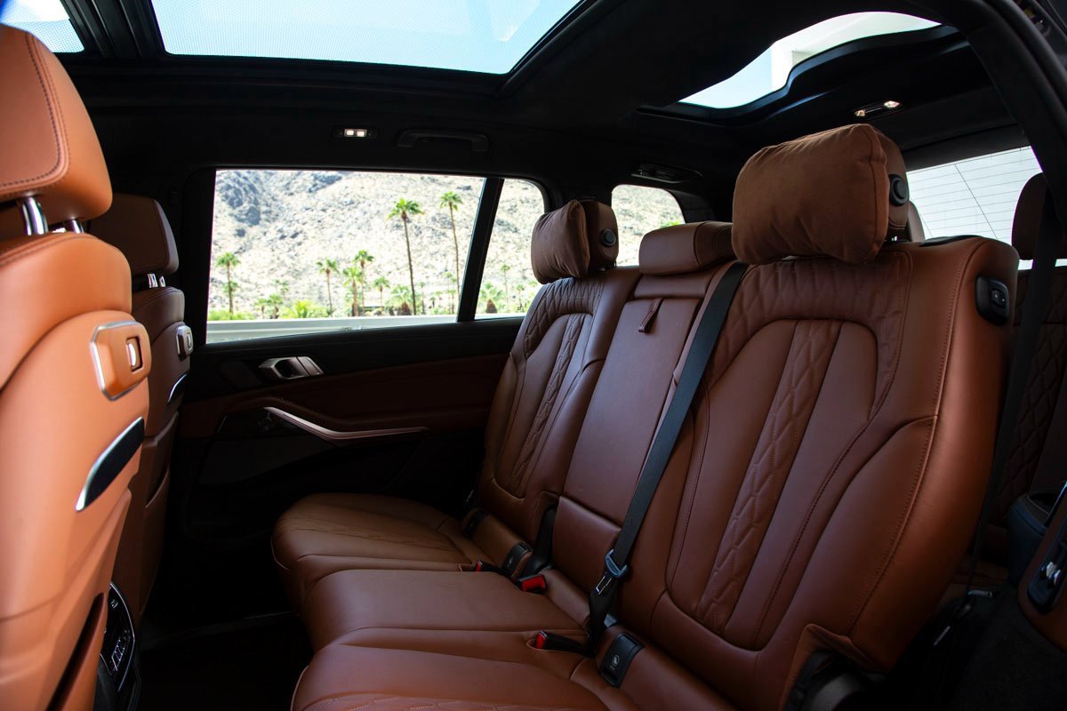 New 2026 BMW X7 M60i image 23