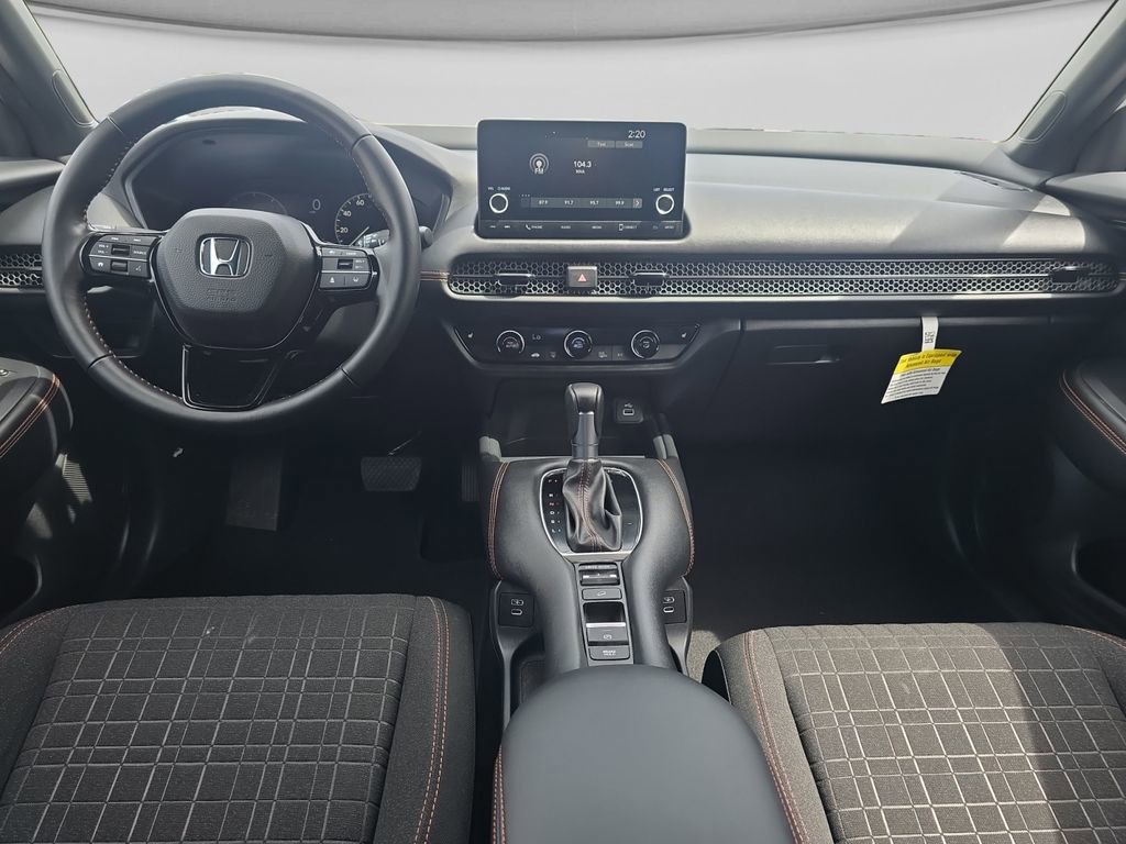 Used 2025 Honda HR-V Sport image 12