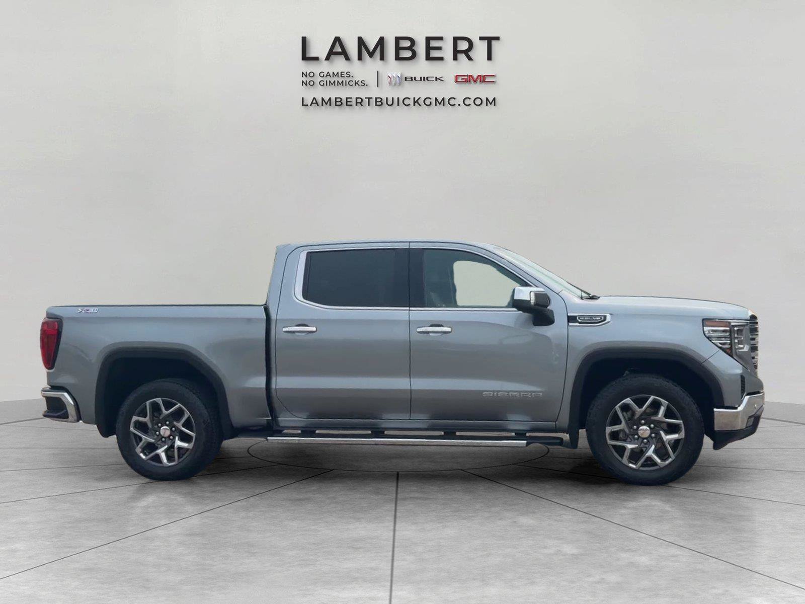 Used 2024 GMC Sierra 1500 SLT w/ SLT Premium Plus Package AWD/4WD image 6