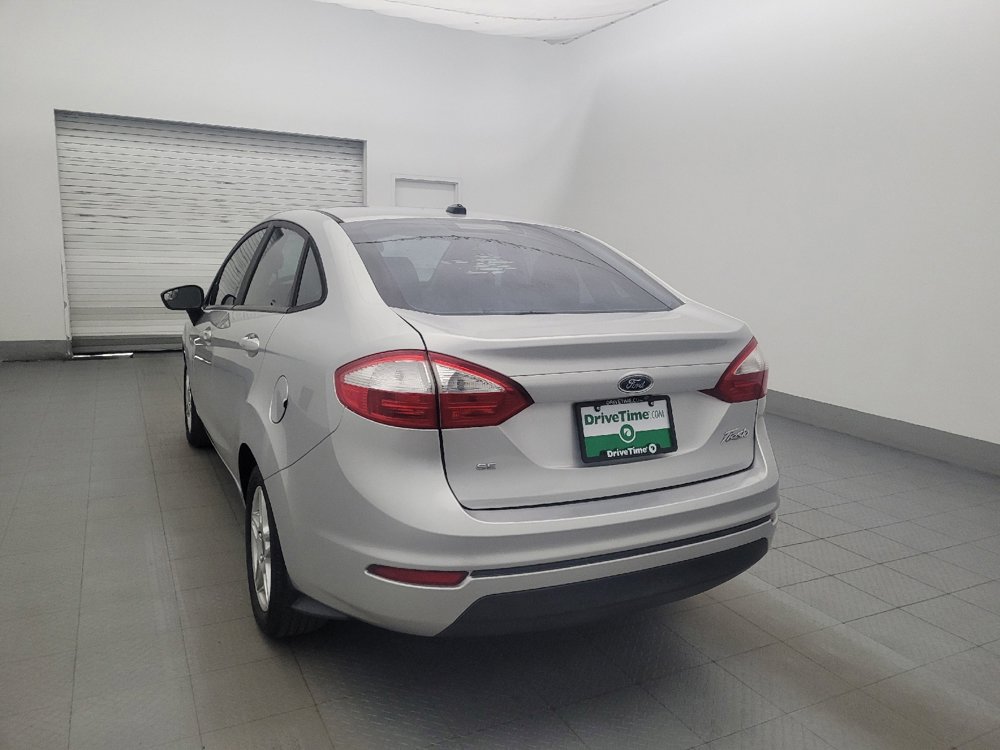 Used 2019 Ford Fiesta SE FWD image 5