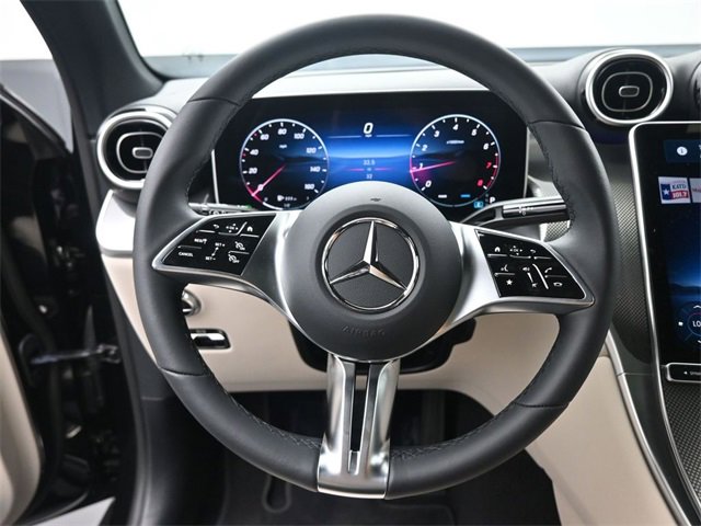 New 2025 Mercedes-Benz GLC 300 image 6