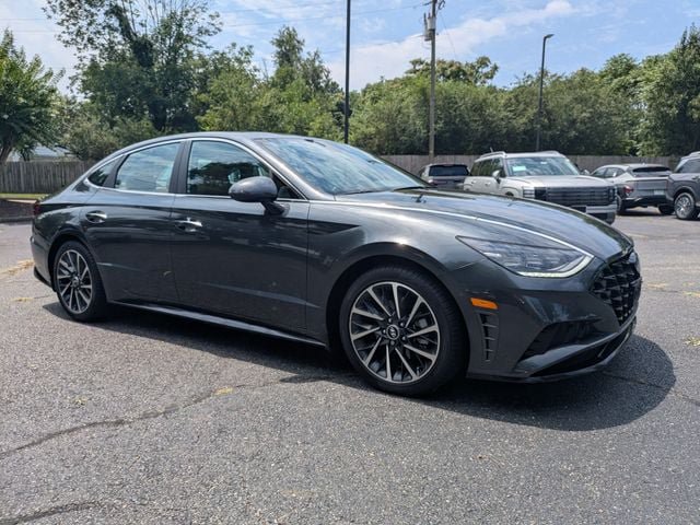 Used 2023 Hyundai Sonata Limited FWD video 1