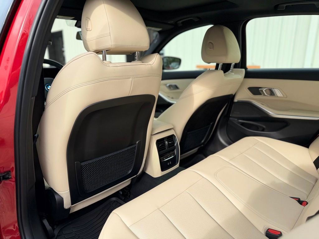 Used 2023 BMW 330e w/ M Sport Package image 21