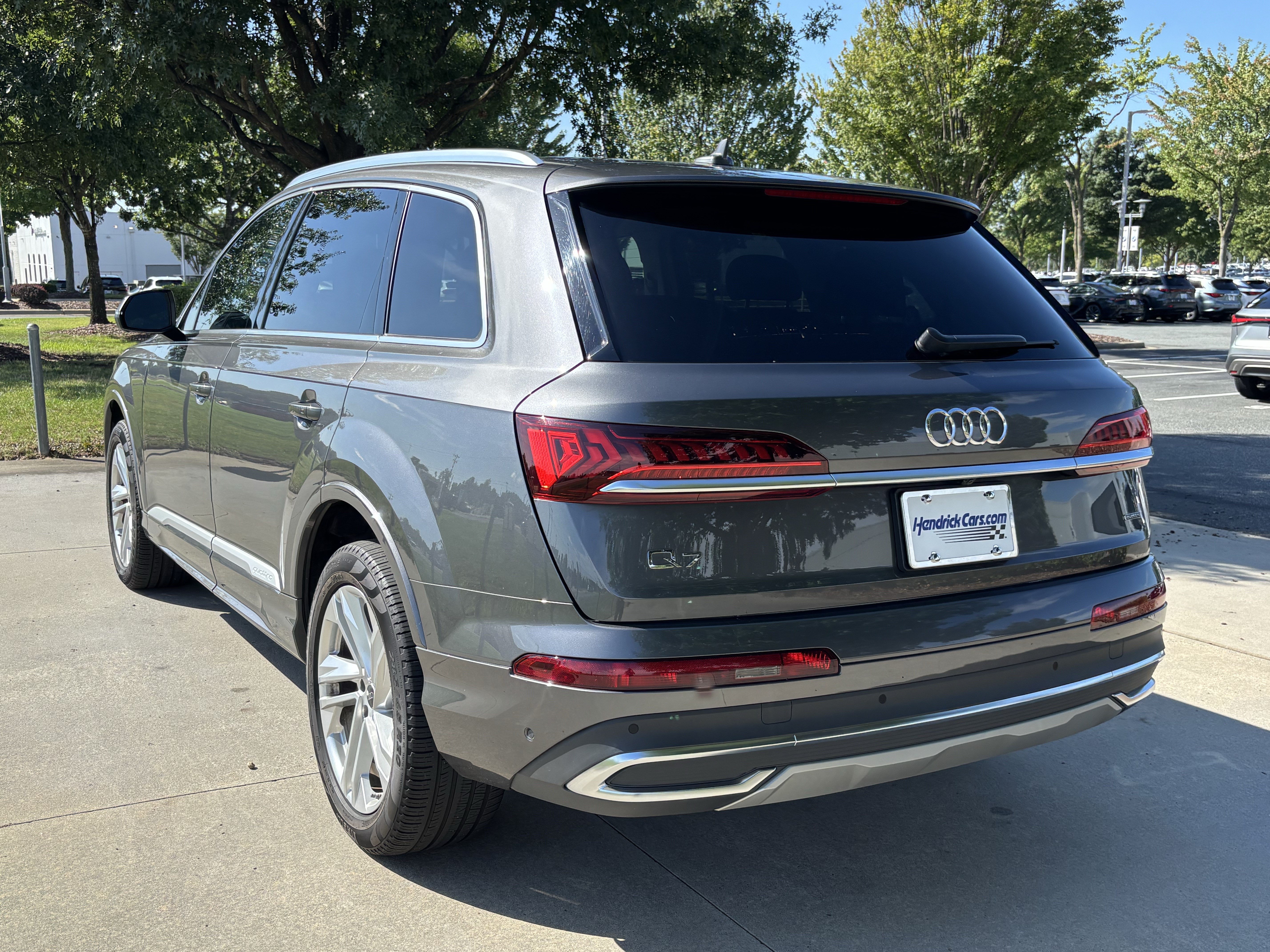 Used 2023 Audi Q7 2.0T Premium Plus w/ Premium Plus Package AWD/4WD image 9