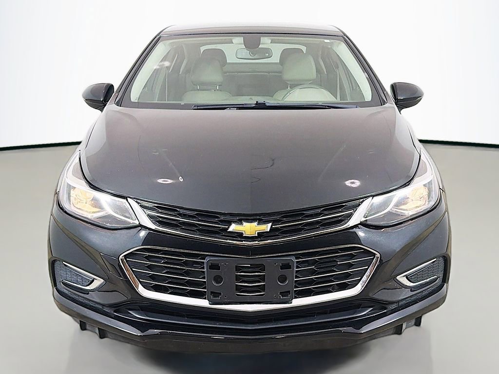 Used 2016 Chevrolet Cruze Premier w/ Enhanced Convenience Package FWD image 10
