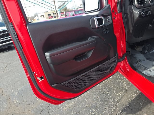 Used 2023 Jeep Wrangler Unlimited Sport w/ Sun And Sound Package AWD/4WD image 15