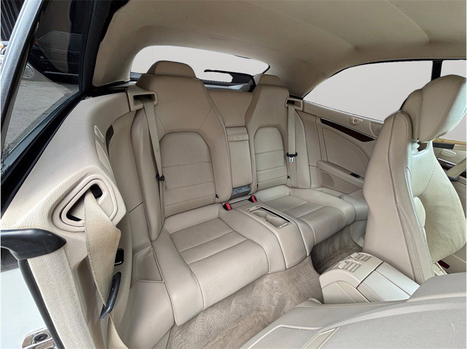 Used 2015 Mercedes-Benz E 400 Cabriolet image 34