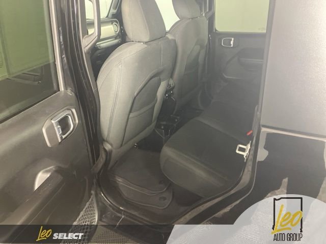 Used 2021 Jeep Gladiator Sport image 21