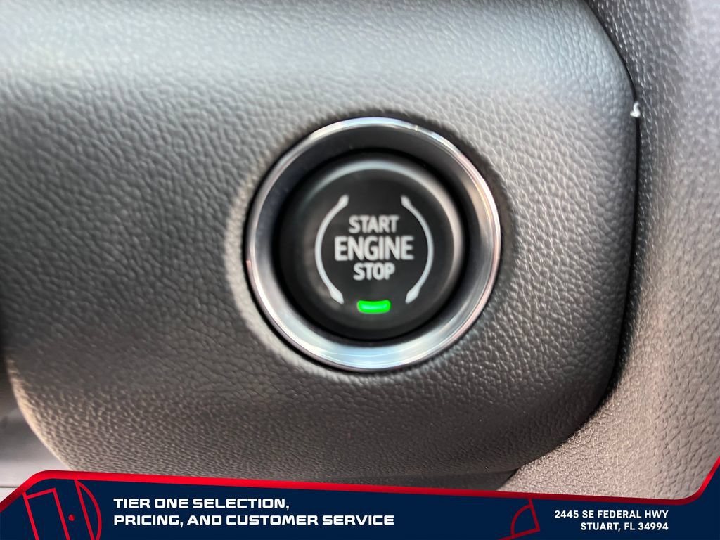New 2026 GMC Acadia AT4 w/ Luxury Package AWD/4WD image 20