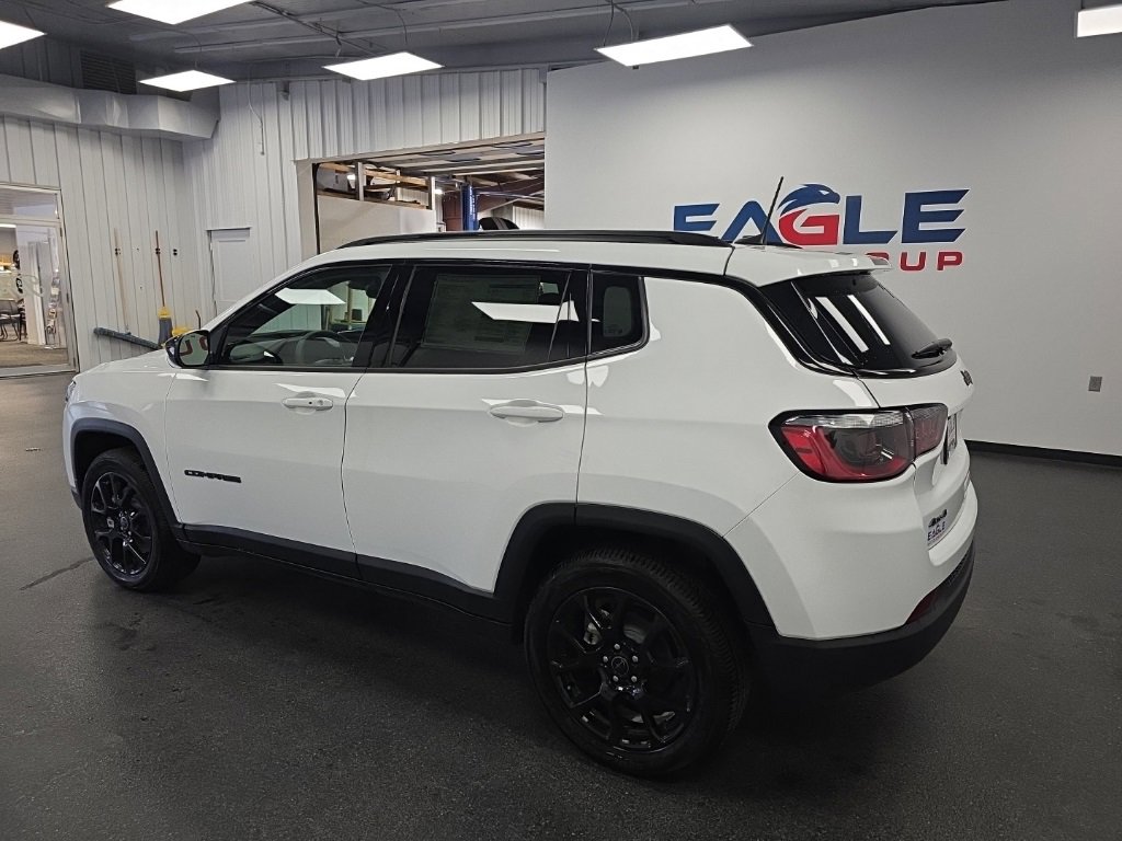 New 2025 Jeep Compass Latitude w/ Altitude Special Edition image 7