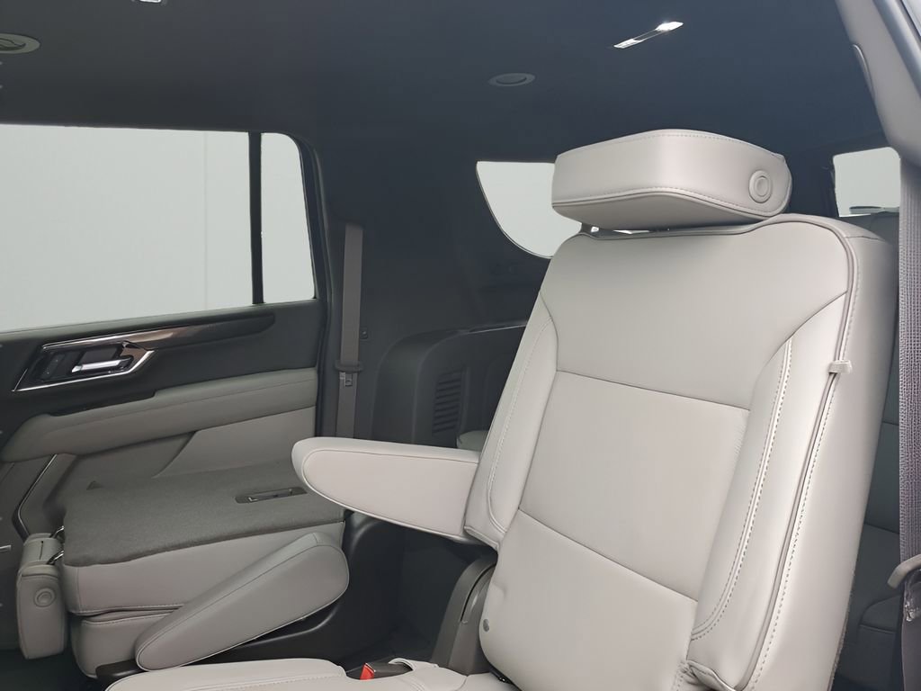 New 2026 GMC Yukon XL Elevation AWD/4WD image 19