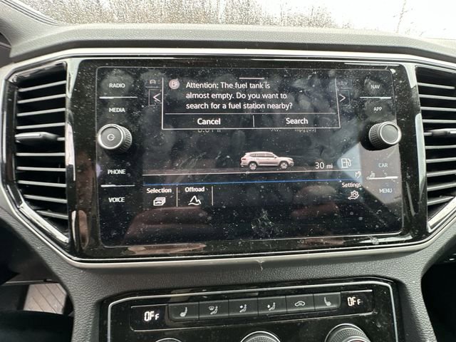 Used 2023 Volkswagen Atlas SEL R-Line image 22