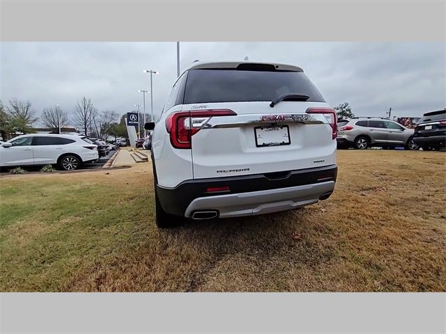 Used 2023 GMC Acadia SLT image 33