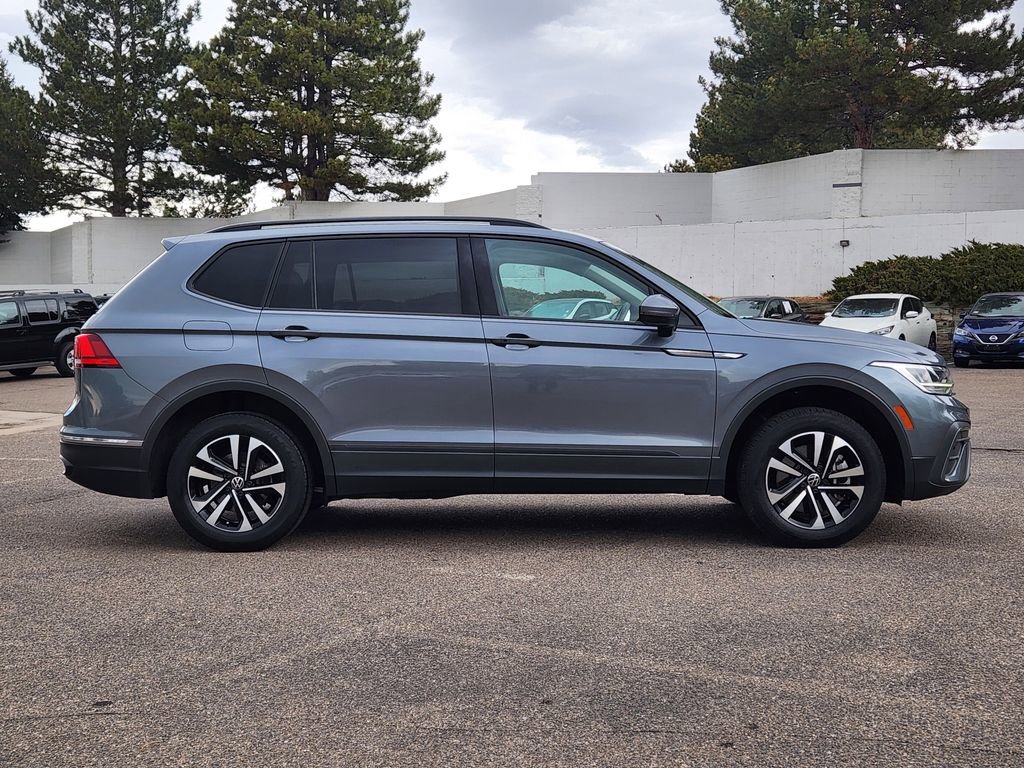 Used 2022 Volkswagen Tiguan S image 2