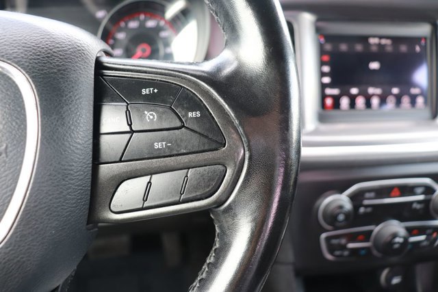 Used 2020 Dodge Charger SXT w/ Blacktop Package RWD image 20