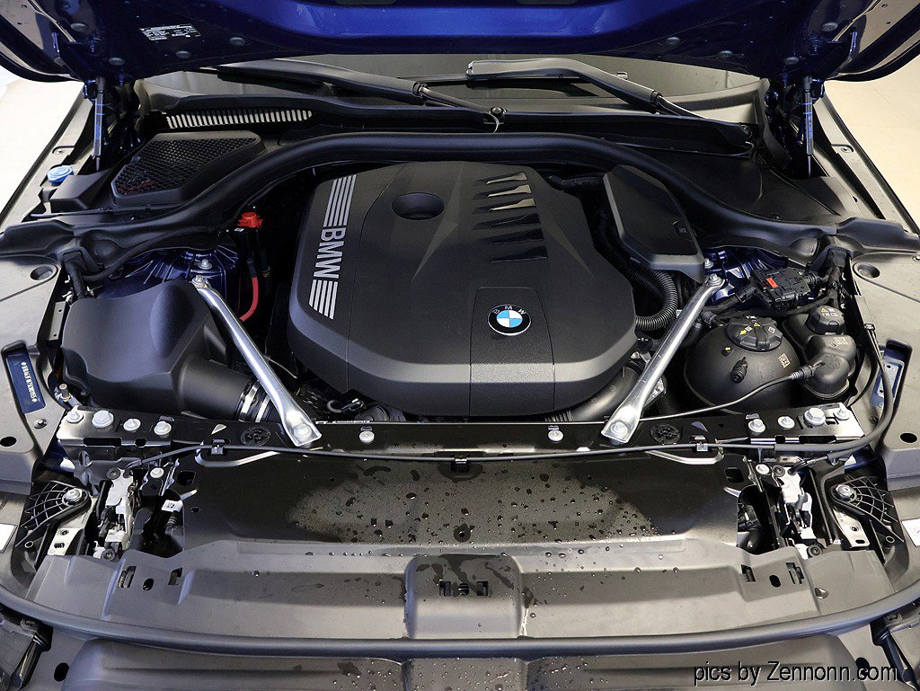 Certified 2025 BMW 540i xDrive image 40