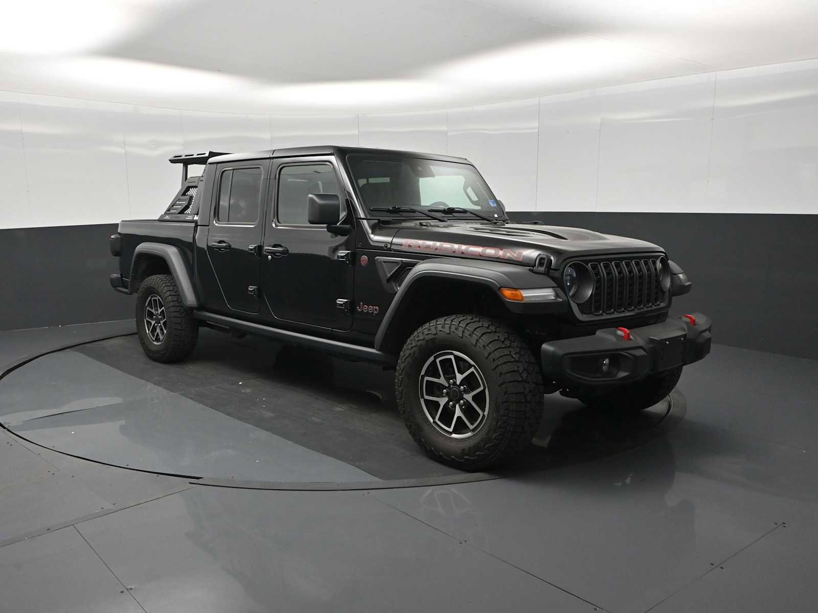 Used 2024 Jeep Gladiator Rubicon w/ Convenience Group image 1