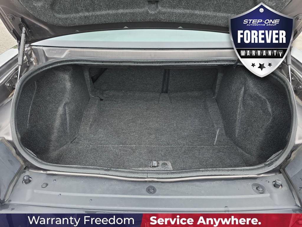 Used 2023 Dodge Challenger SXT RWD image 29