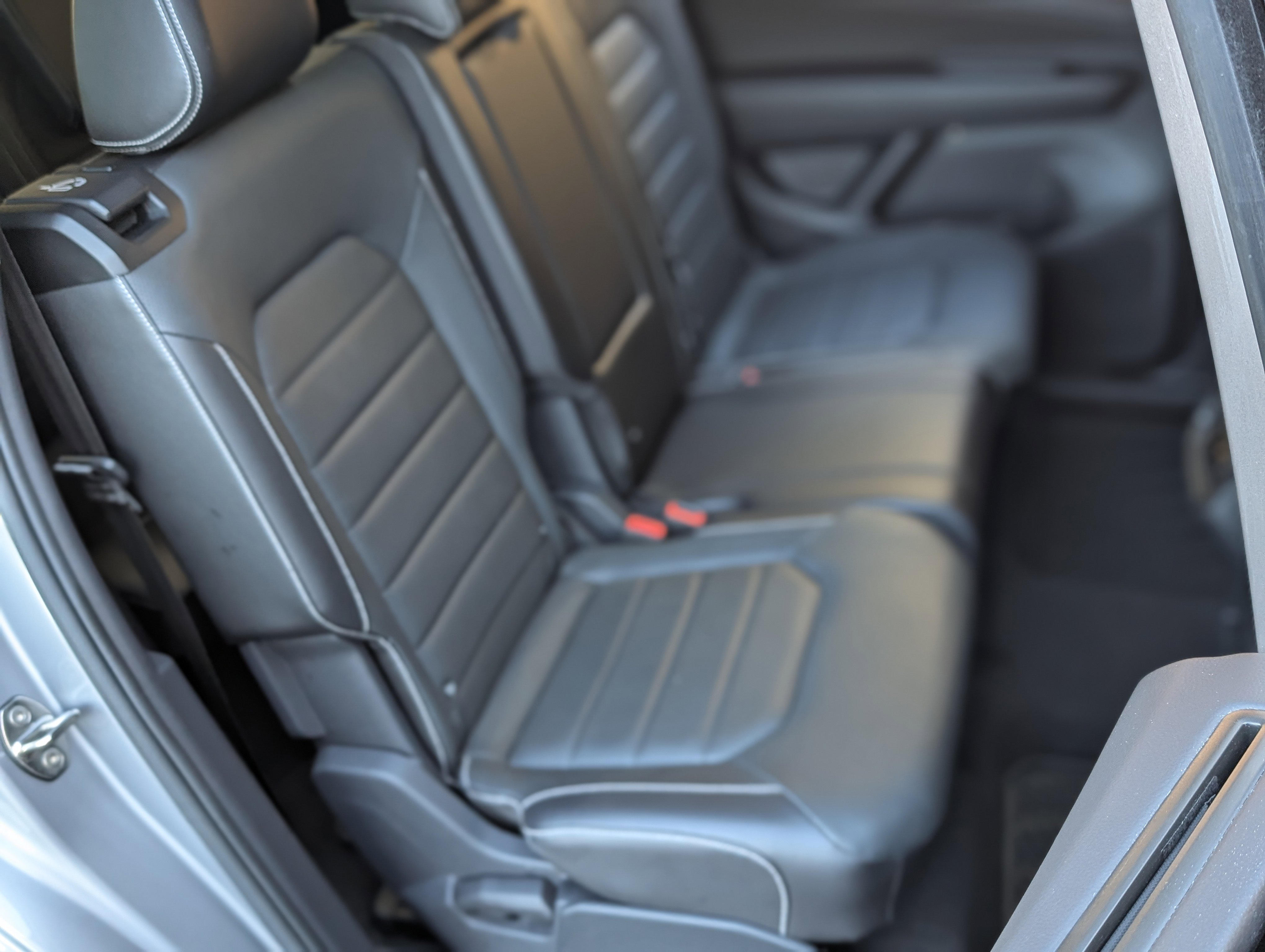 Used 2024 Volkswagen Atlas SEL image 23