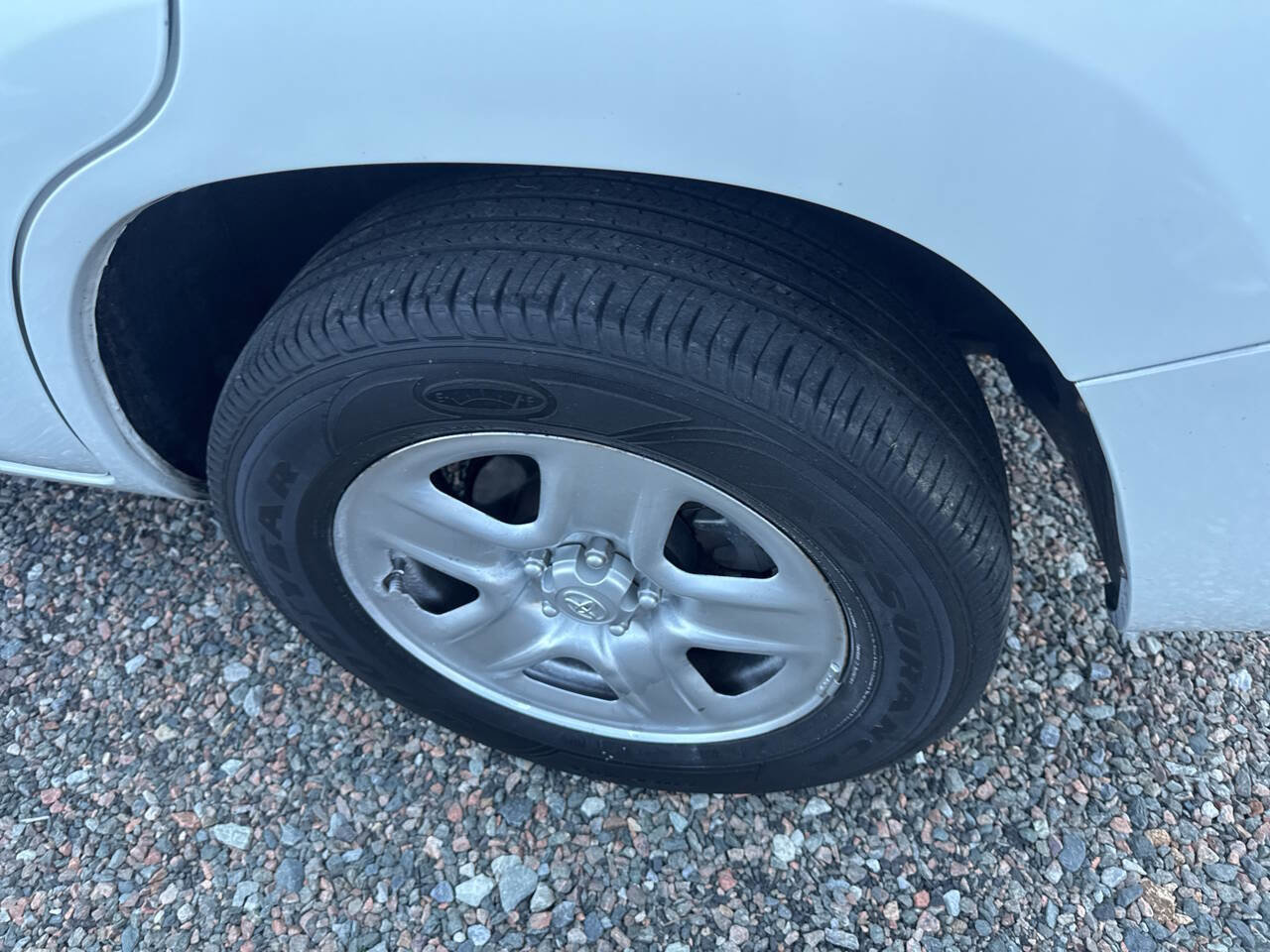 Used 2012 Toyota RAV4 4WD w/ Value Pkg image 5