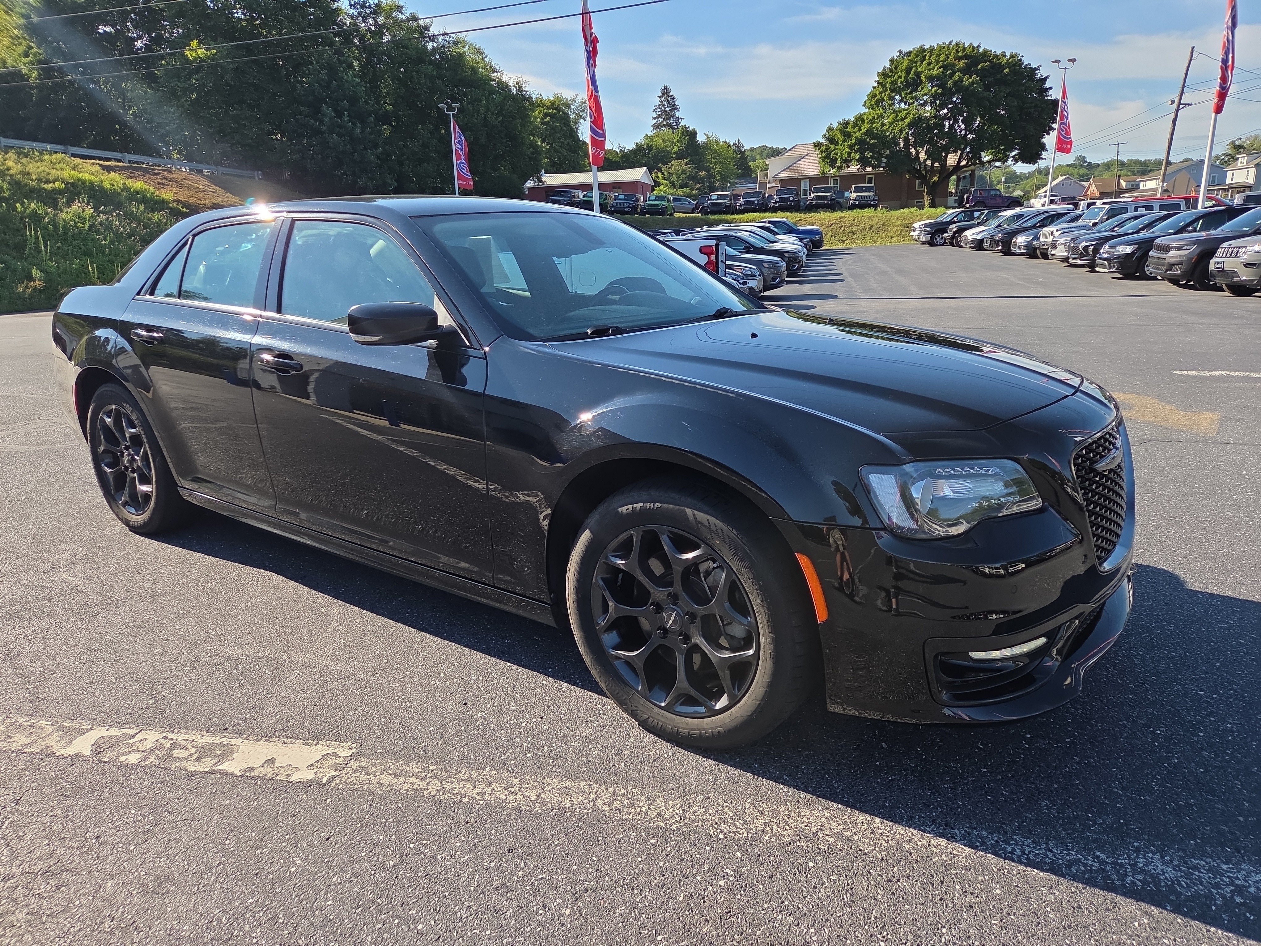 Used 2022 Chrysler 300 Touring L