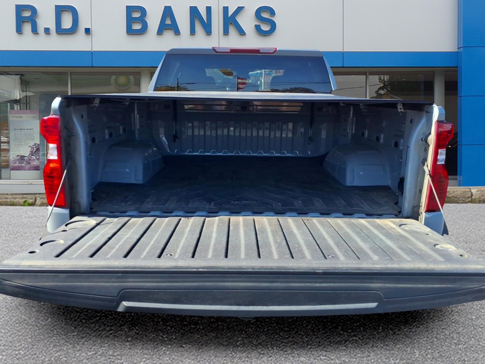 Certified 2024 Chevrolet Silverado 1500 LT AWD/4WD image 5