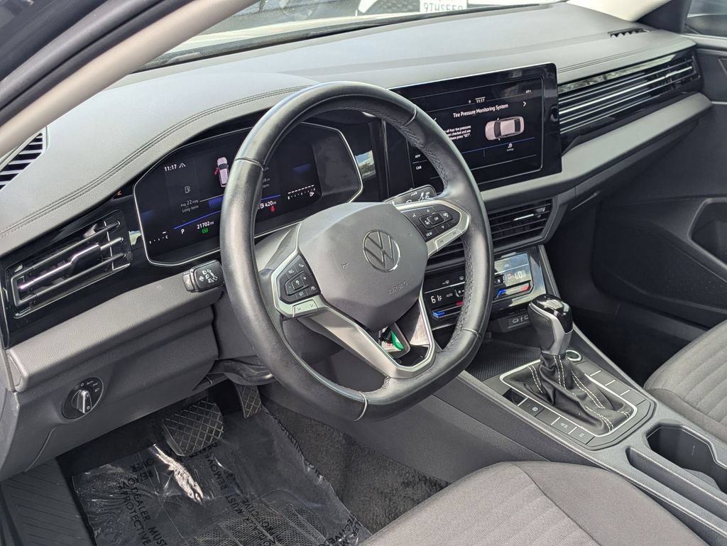 Used 2025 Volkswagen Jetta S FWD image 15