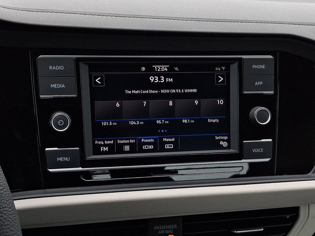 Certified 2023 Volkswagen Jetta S FWD image 16