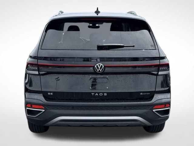 Used 2025 Volkswagen Taos SE AWD/4WD image 6