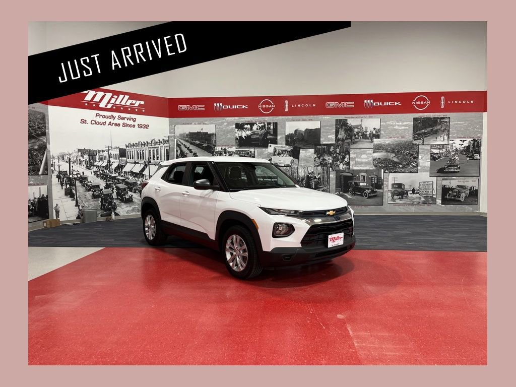 Certified 2023 Chevrolet TrailBlazer LS AWD/4WD image 1