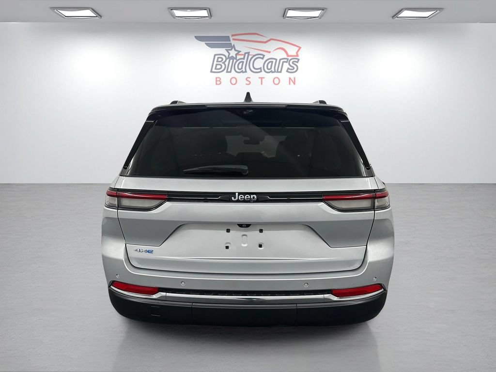 Used 2023 Jeep Grand Cherokee 4WD 4xe w/ Luxury Tech Group II image 5
