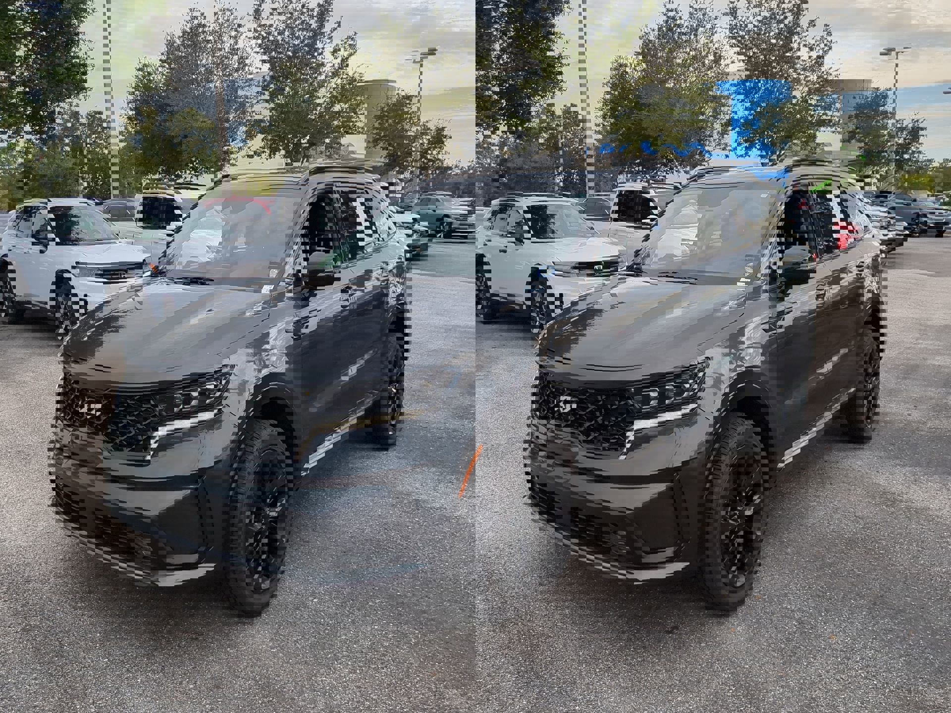 Used 2022 Kia Sorento SX image 10