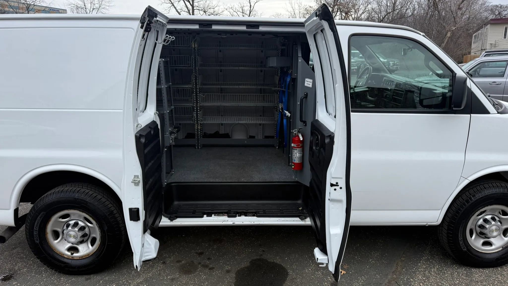 Used 2021 Chevrolet Express 2500 image 34