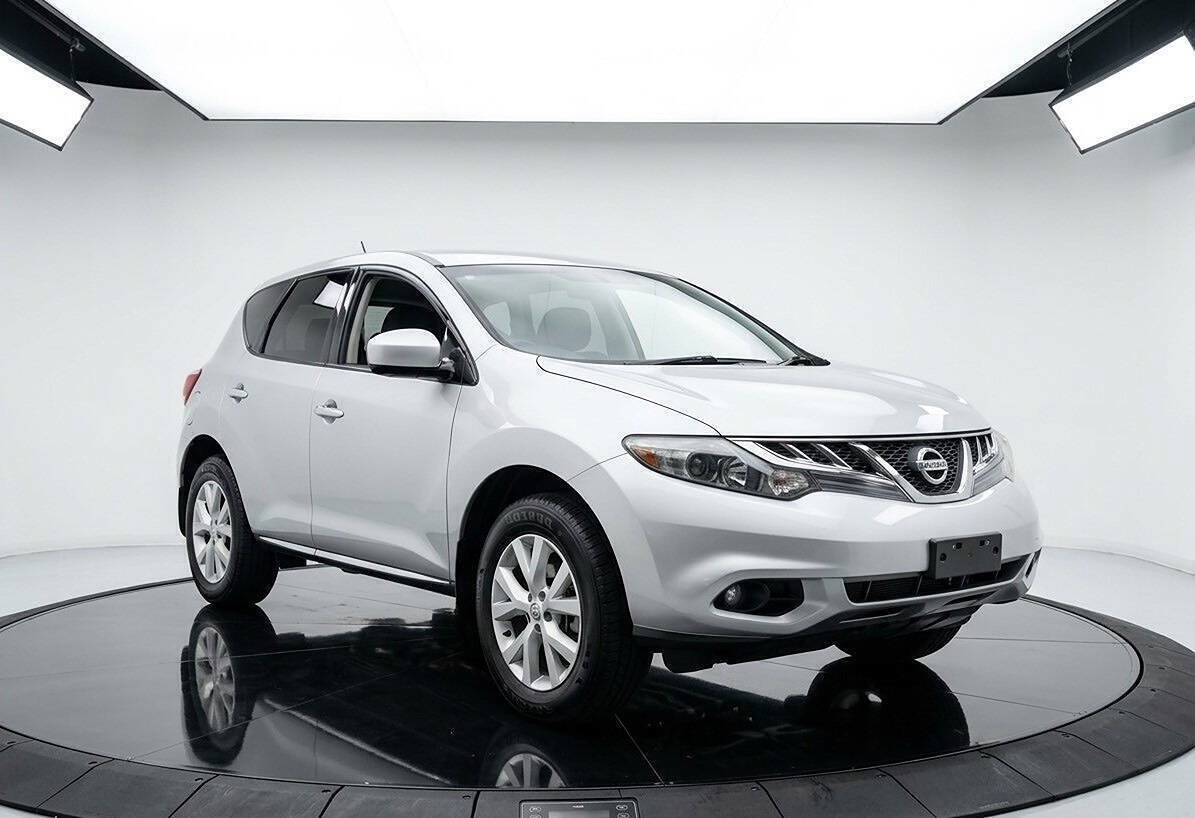 Used 2014 Nissan Murano SV w/ Value Package FWD image 3