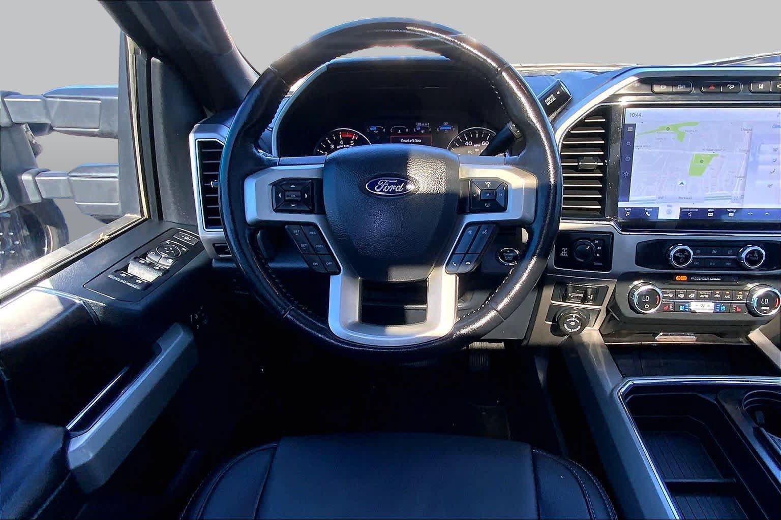 Used 2022 Ford F250 Lariat w/ Lariat Ultimate Package AWD/4WD image 6