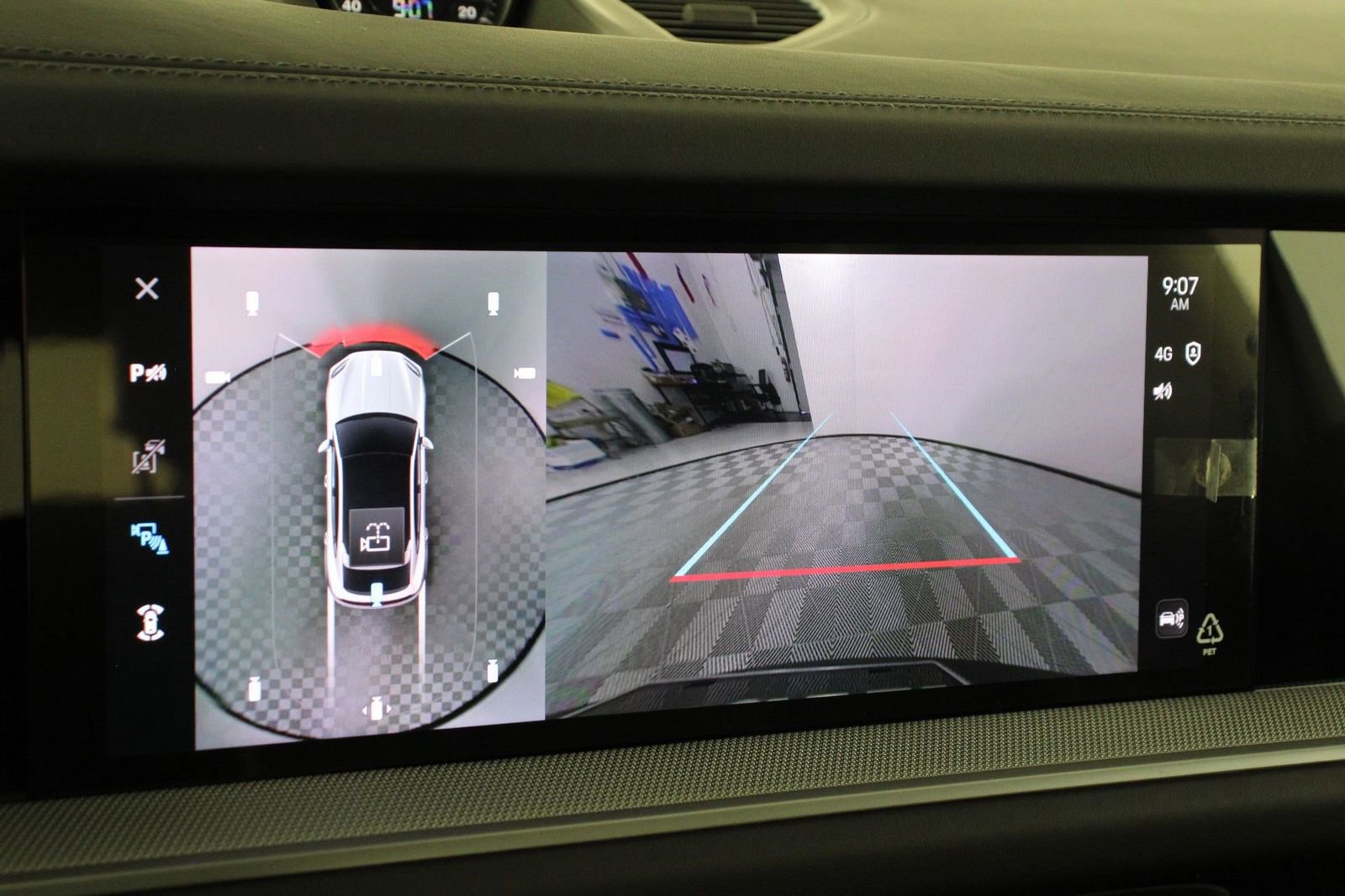 Certified 2025 Porsche Cayenne E-Hybrid Coupe image 17
