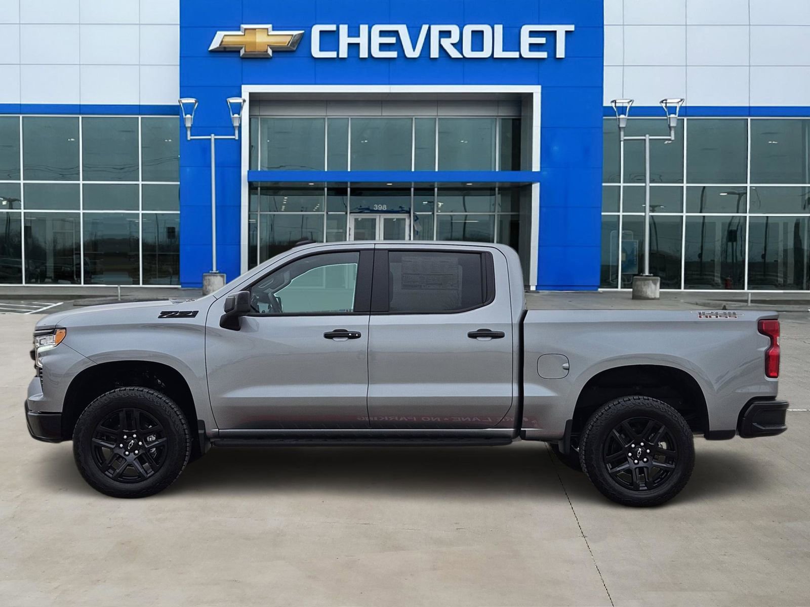 New 2026 Chevrolet Silverado 1500 LT Trail Boss w/ Convenience Package II image 3