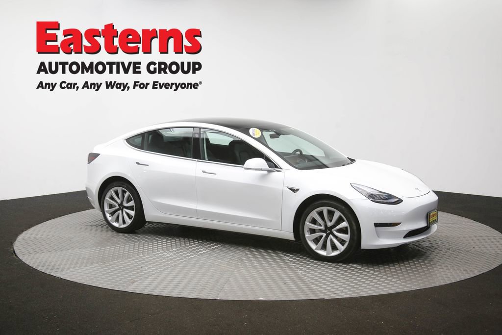 Used 2020 Tesla Model 3 Standard Range Plus RWD image 42