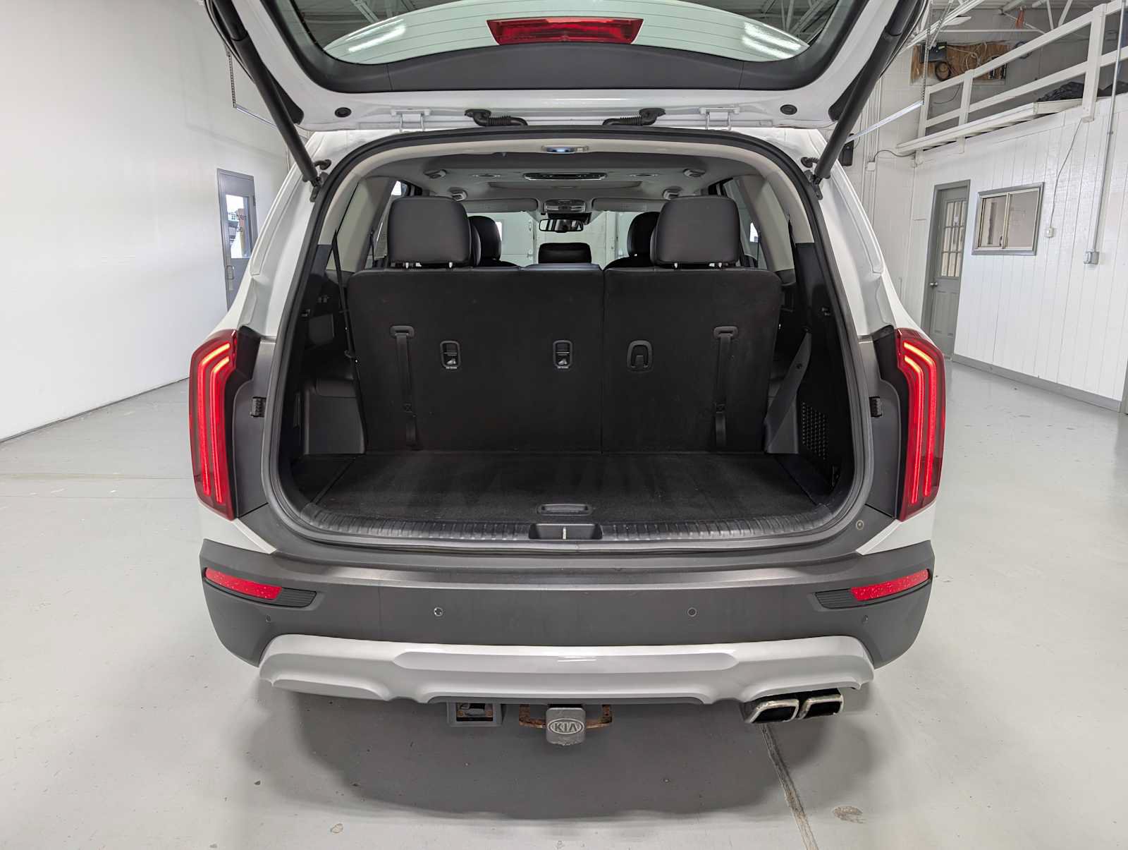 Used 2020 Kia Telluride EX w/ Towing Package AWD/4WD image 44