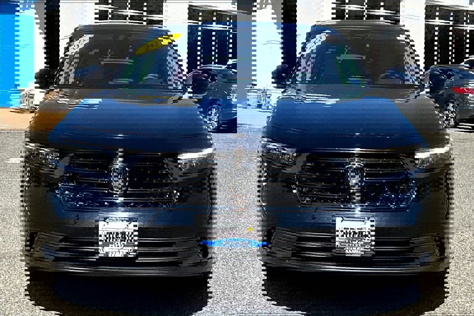 Used 2025 Honda Accord SE image 3