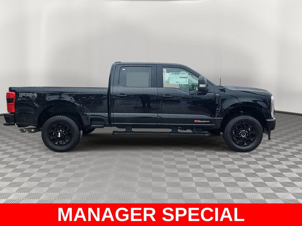 New 2026 Ford F250 Lariat w/ Black Appearance Package AWD/4WD video 2