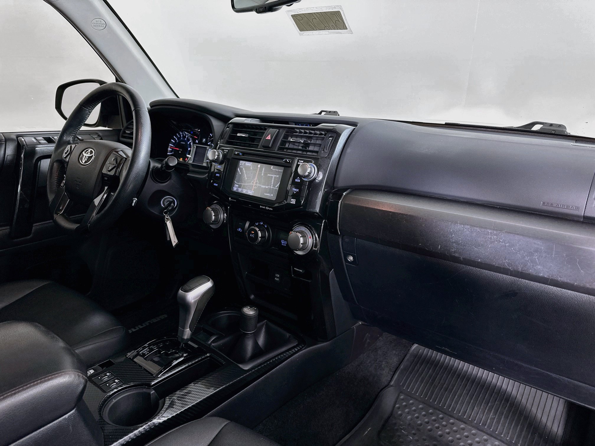 Used 2019 Toyota 4Runner TRD Off-Road Premium AWD/4WD image 33