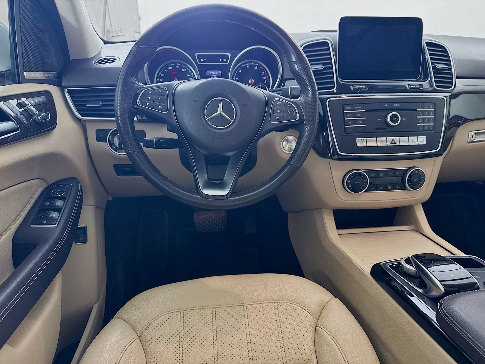 Used 2017 Mercedes-Benz GLE 350 image 24