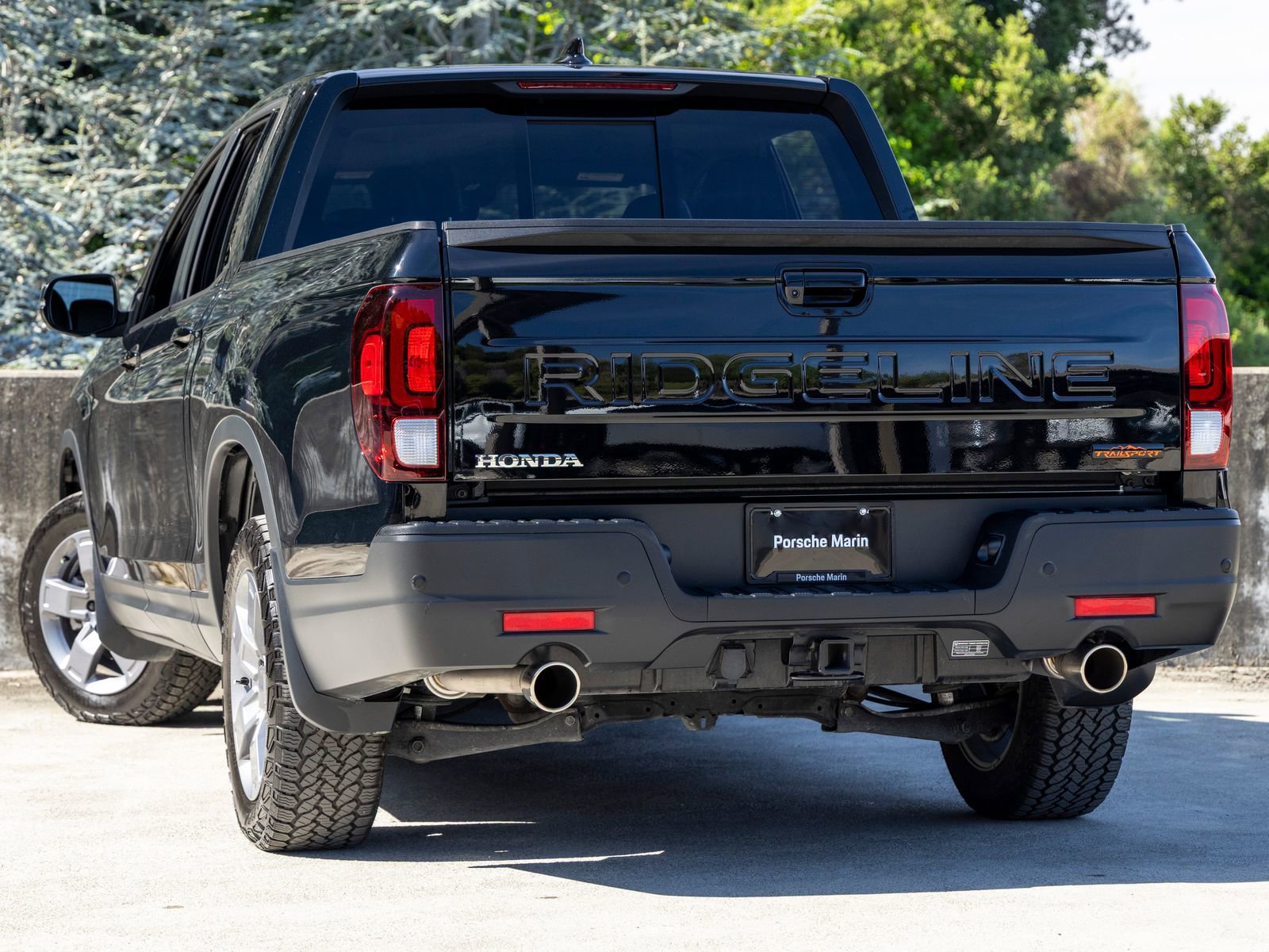 Used 2024 Honda Ridgeline TrailSport image 3